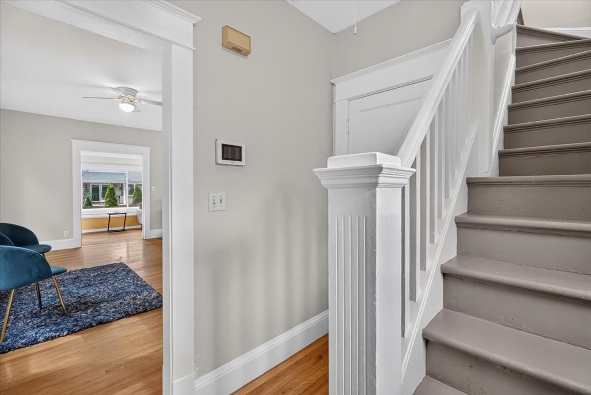 2306 Wilbraham Rd Springfield — Photo 3 of 42