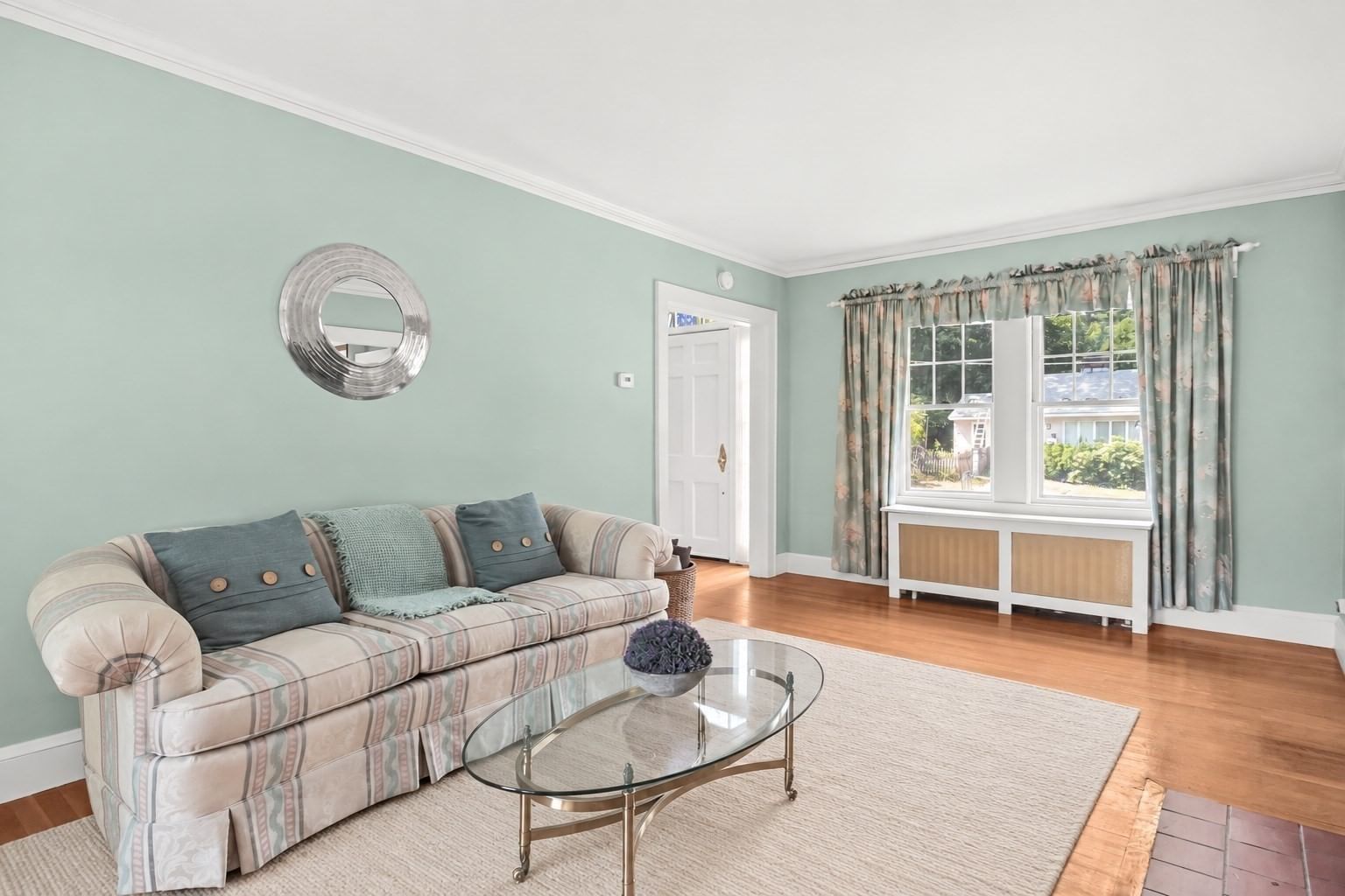 143 Arlington Street Winchester — Photo 7 of 42