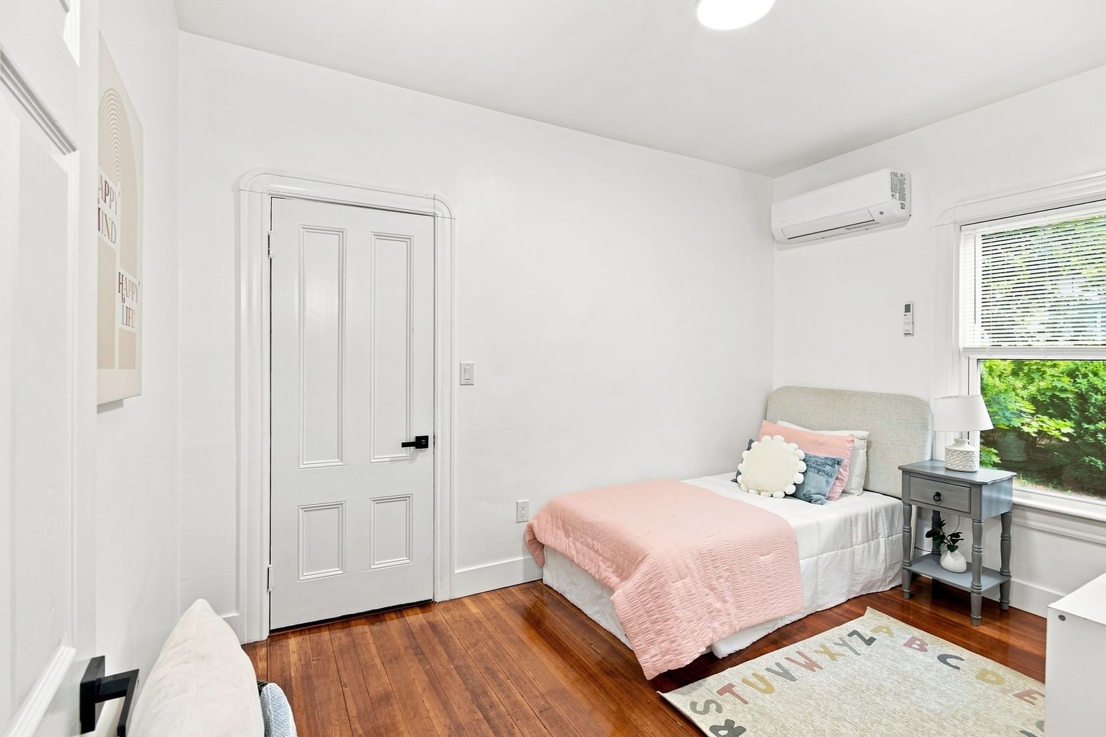 615 Salem St Malden — Photo 12 of 39