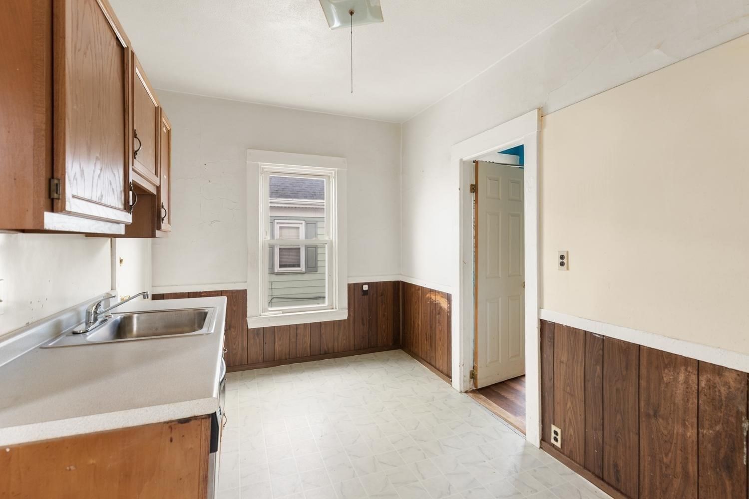 17 Rush St. Somerville — Photo 19 of 31