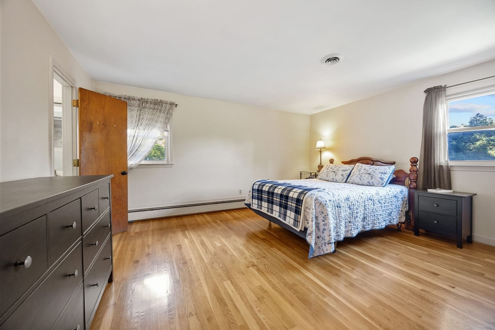 122 Westwood Dr Whitman — Photo 16 of 36