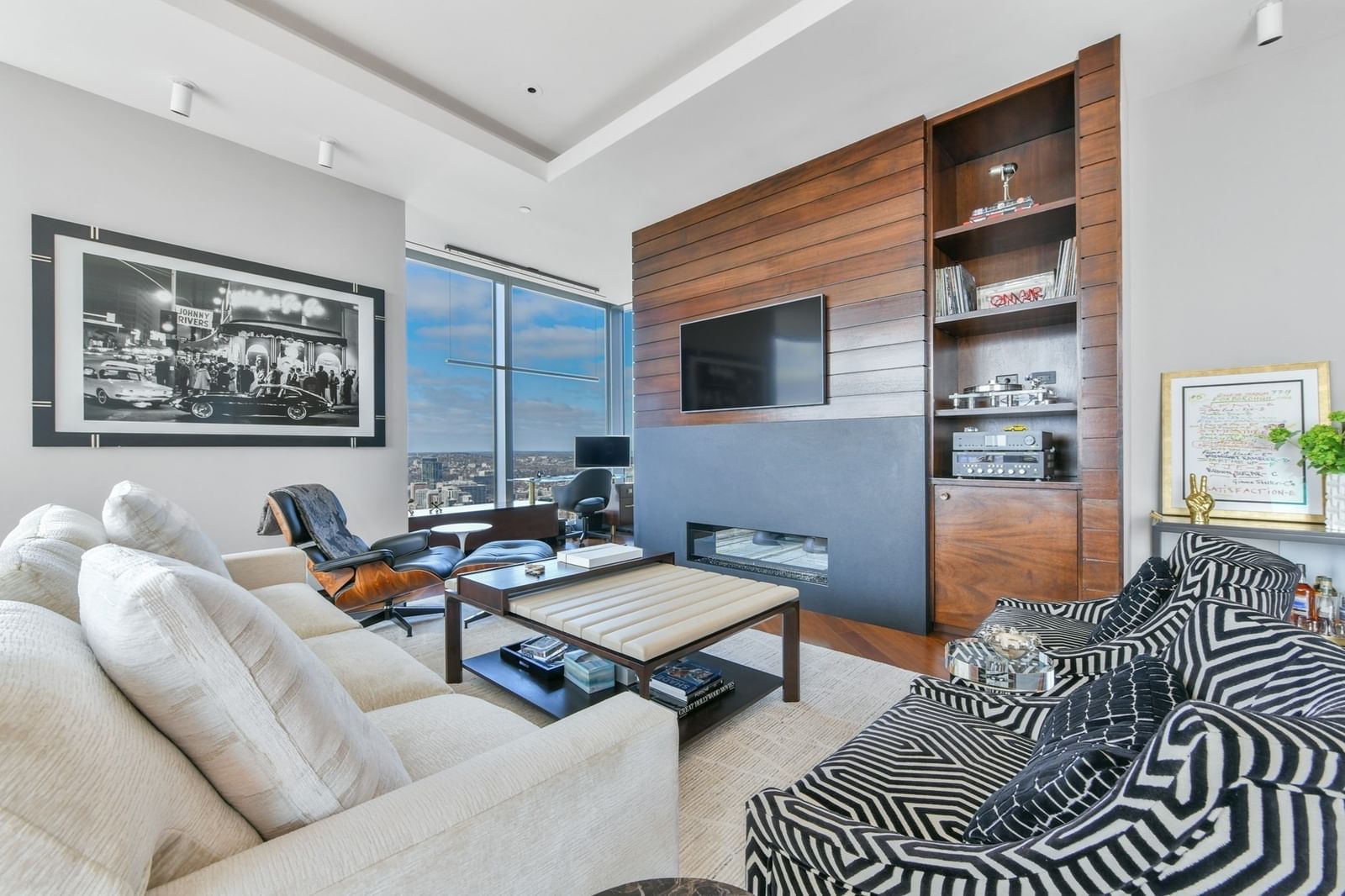 1 Dalton Street #3805 Boston — Photo 5 of 31