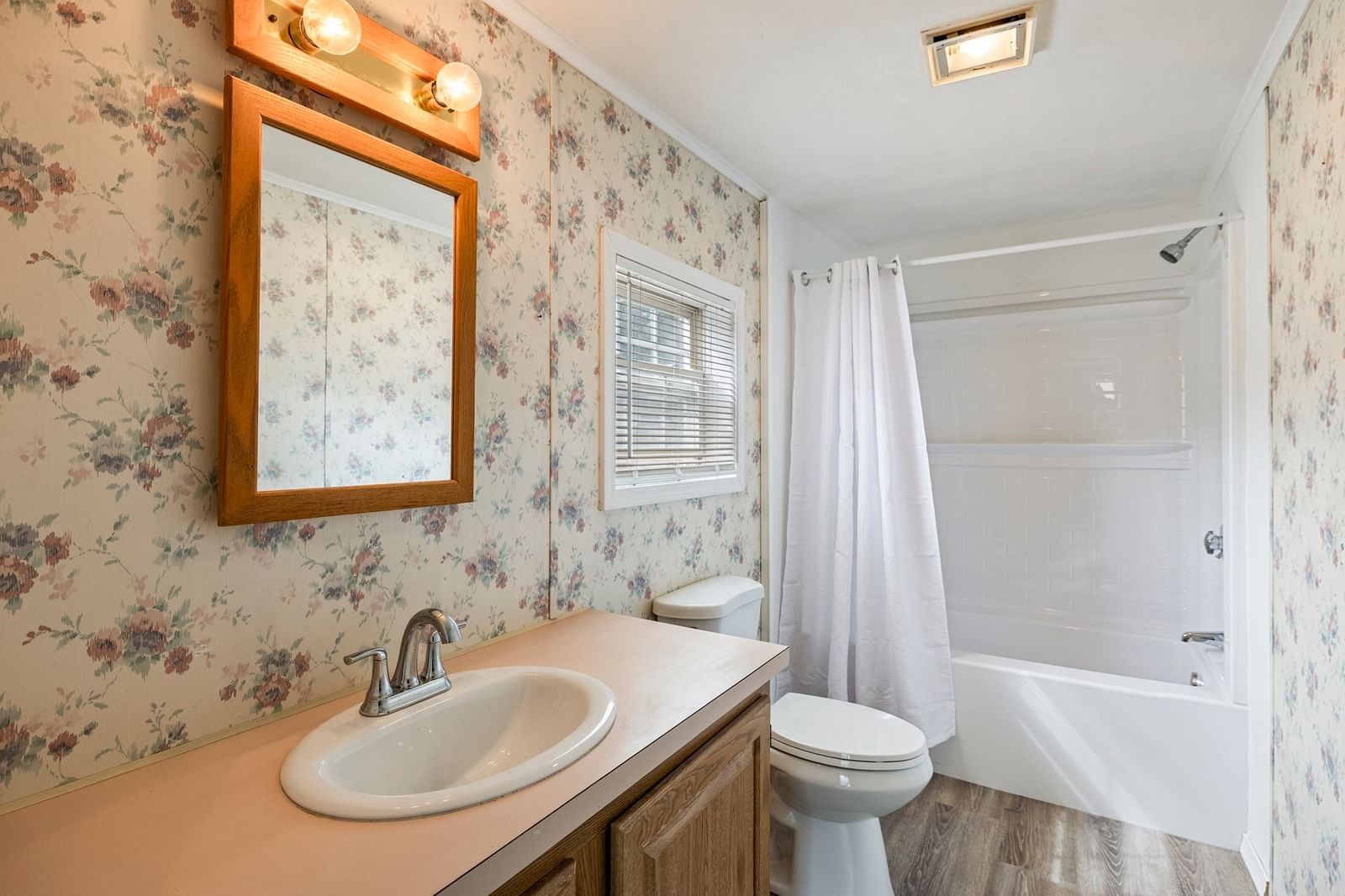 21 Fox Run Brookfield — Photo 20 of 29