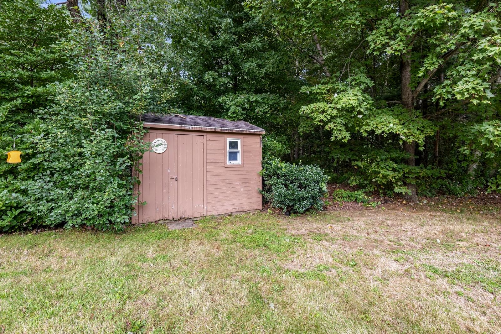 21 Fox Run Brookfield — Photo 27 of 29