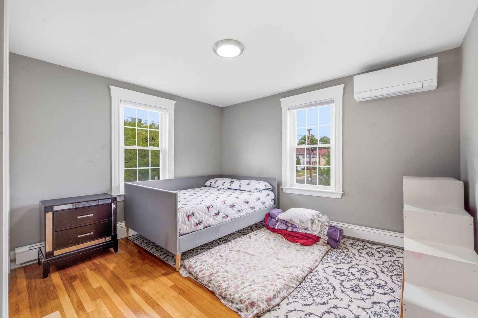 606 Lincoln Ave Saugus — Photo 25 of 42