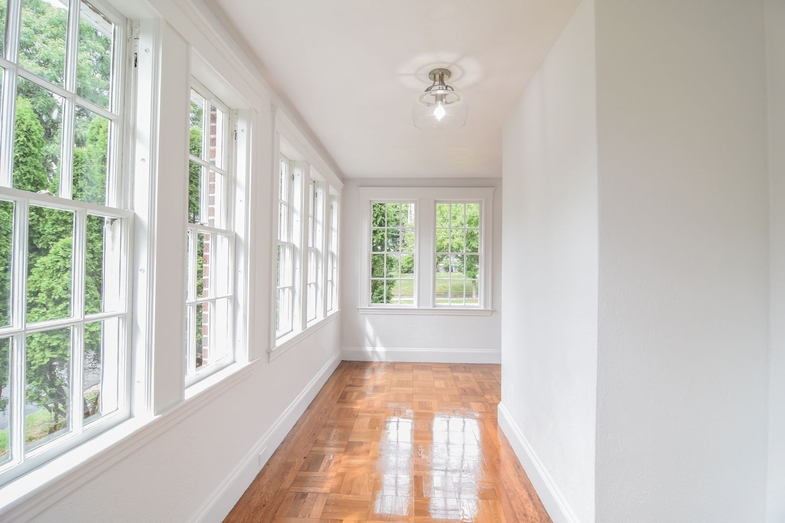 19 Stoneleigh Rd Watertown — Photo 11 of 41