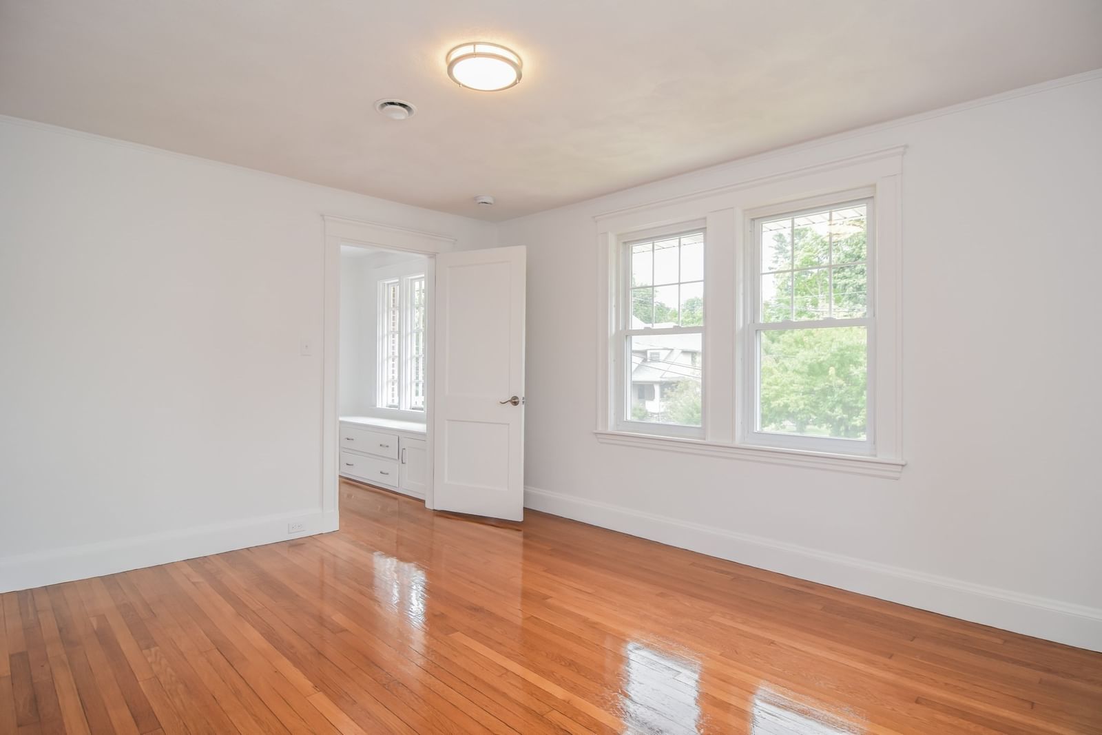 19 Stoneleigh Rd Watertown — Photo 23 of 41