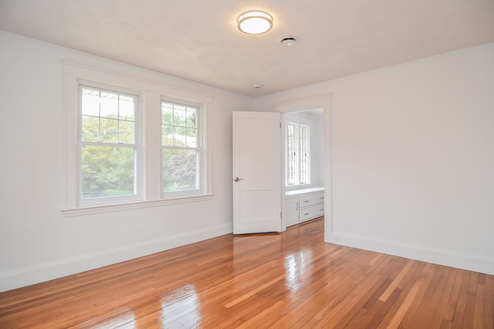 19 Stoneleigh Rd Watertown — Photo 26 of 41