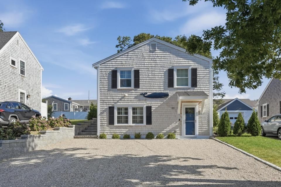 Property at 33 Dexter Ave, Sandwich, MA 02563