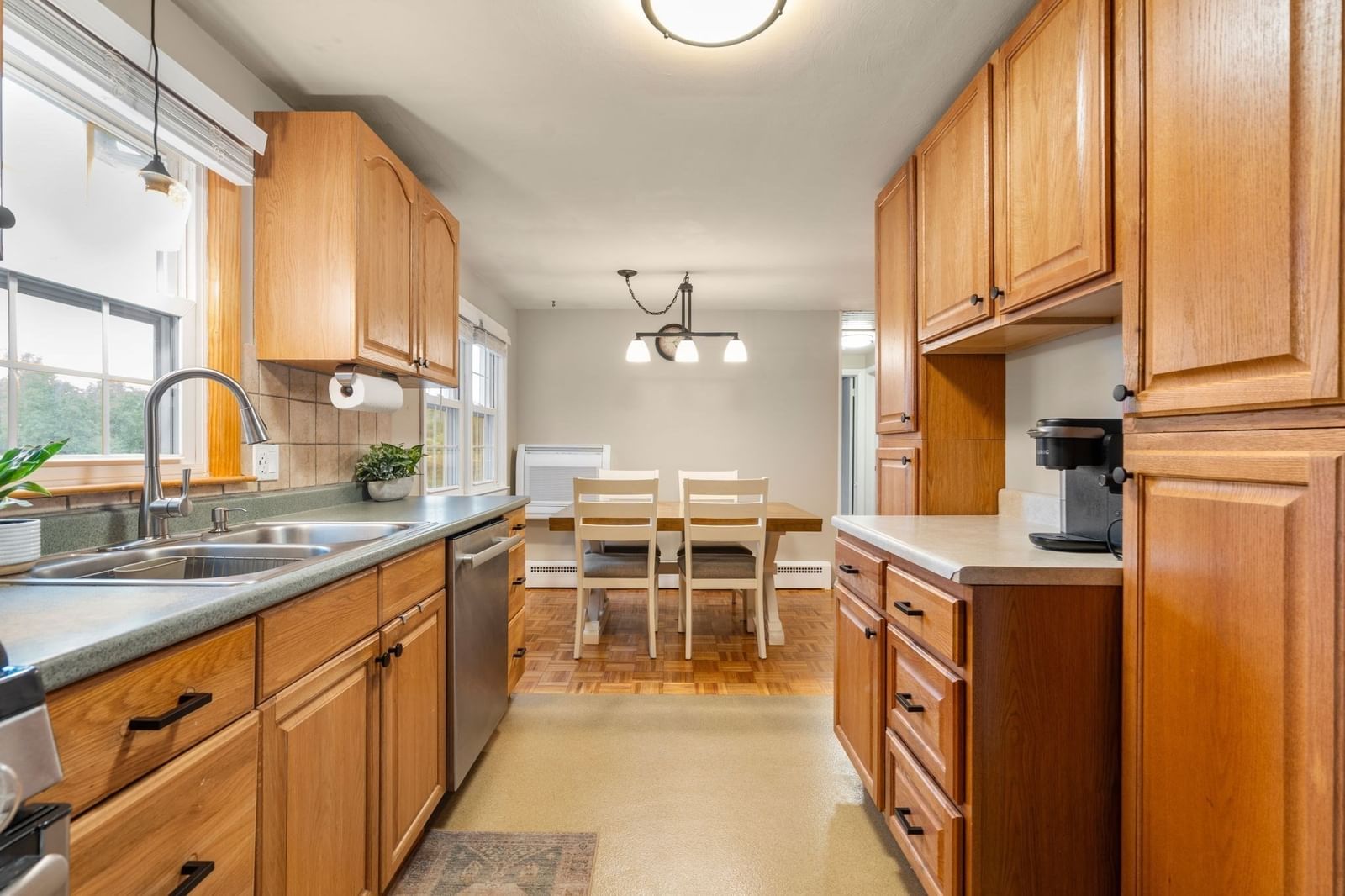 38 Grandview Drive Westfield — Photo 9 of 42