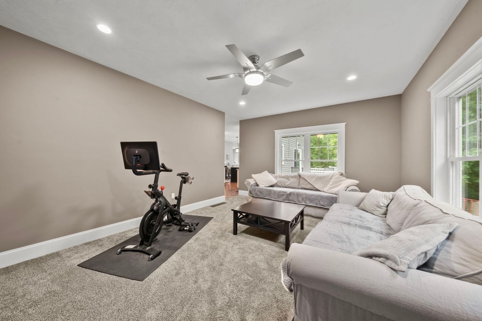 800 Johnson St North Andover — Photo 16 of 42