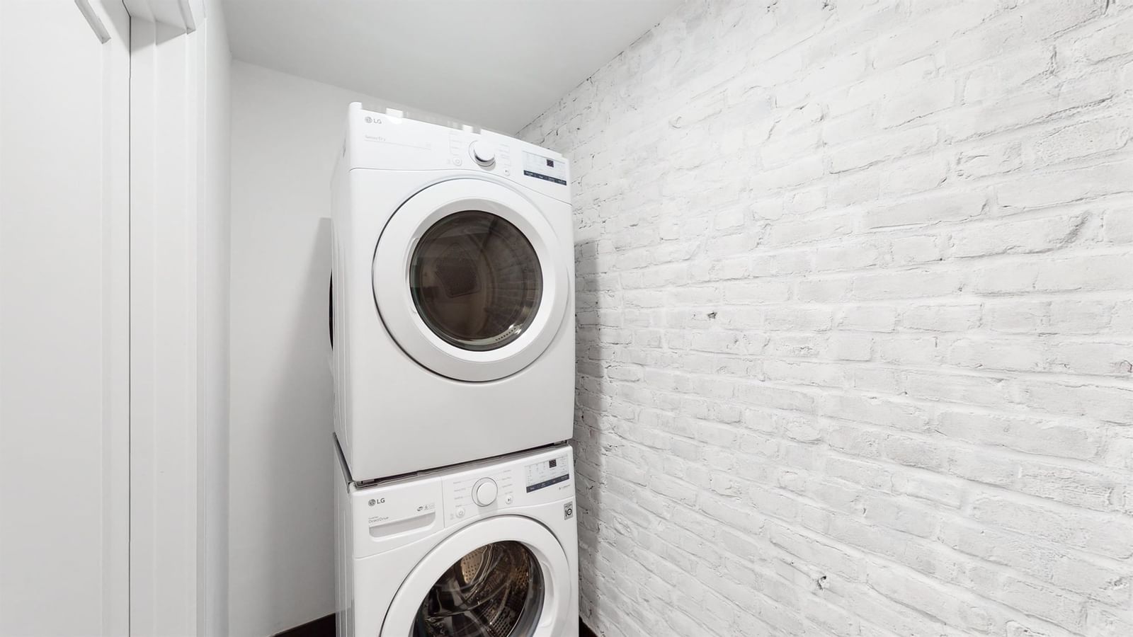 19-21 Buttonwood St Boston — Photo 12 of 12