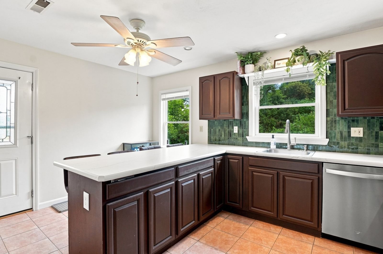 91-R Chase Avenue #3 Webster — Photo 6 of 18