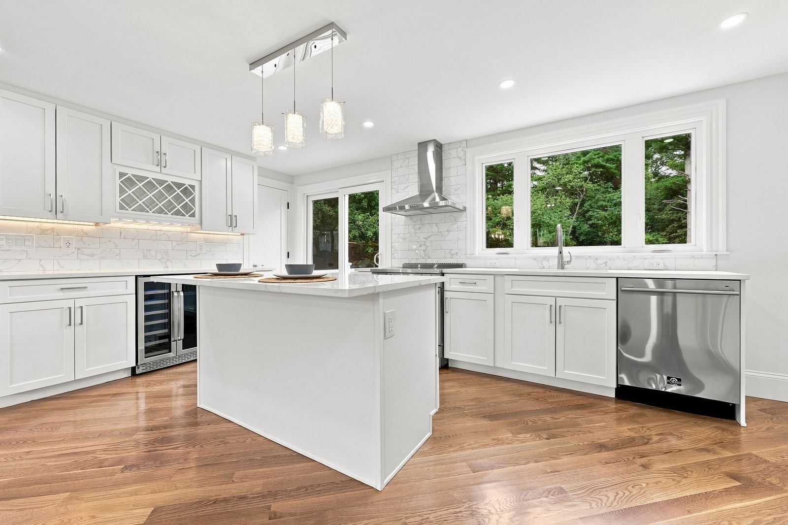 121 Elm St North Reading — Photo 15 of 34