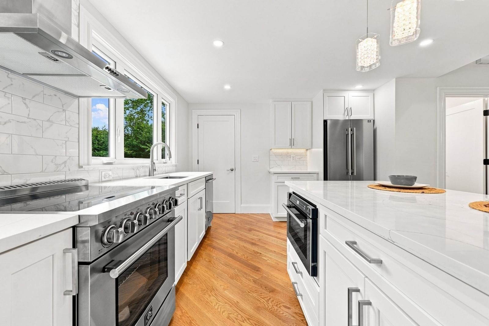 121 Elm St North Reading — Photo 17 of 34