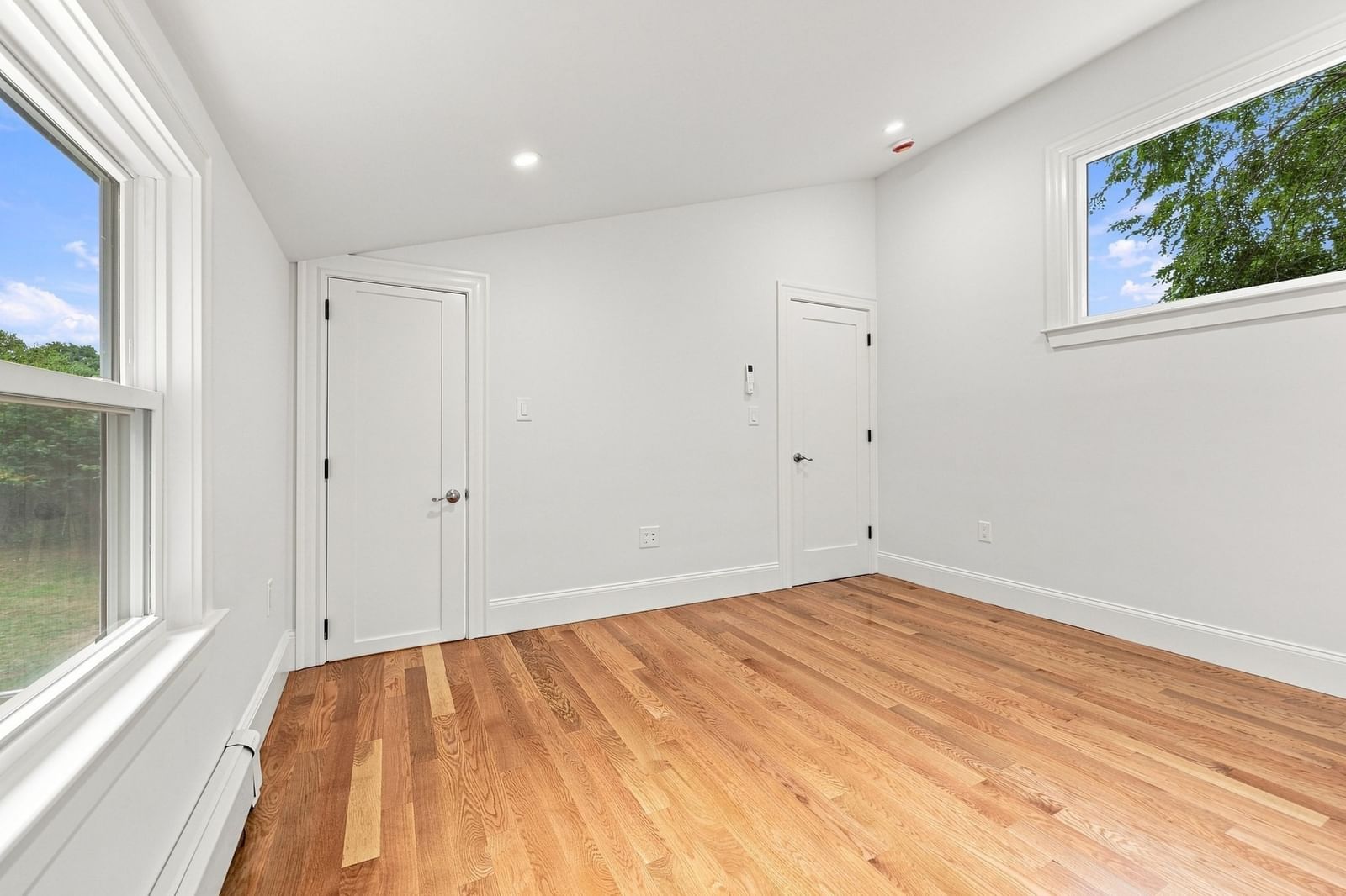 121 Elm St North Reading — Photo 26 of 34