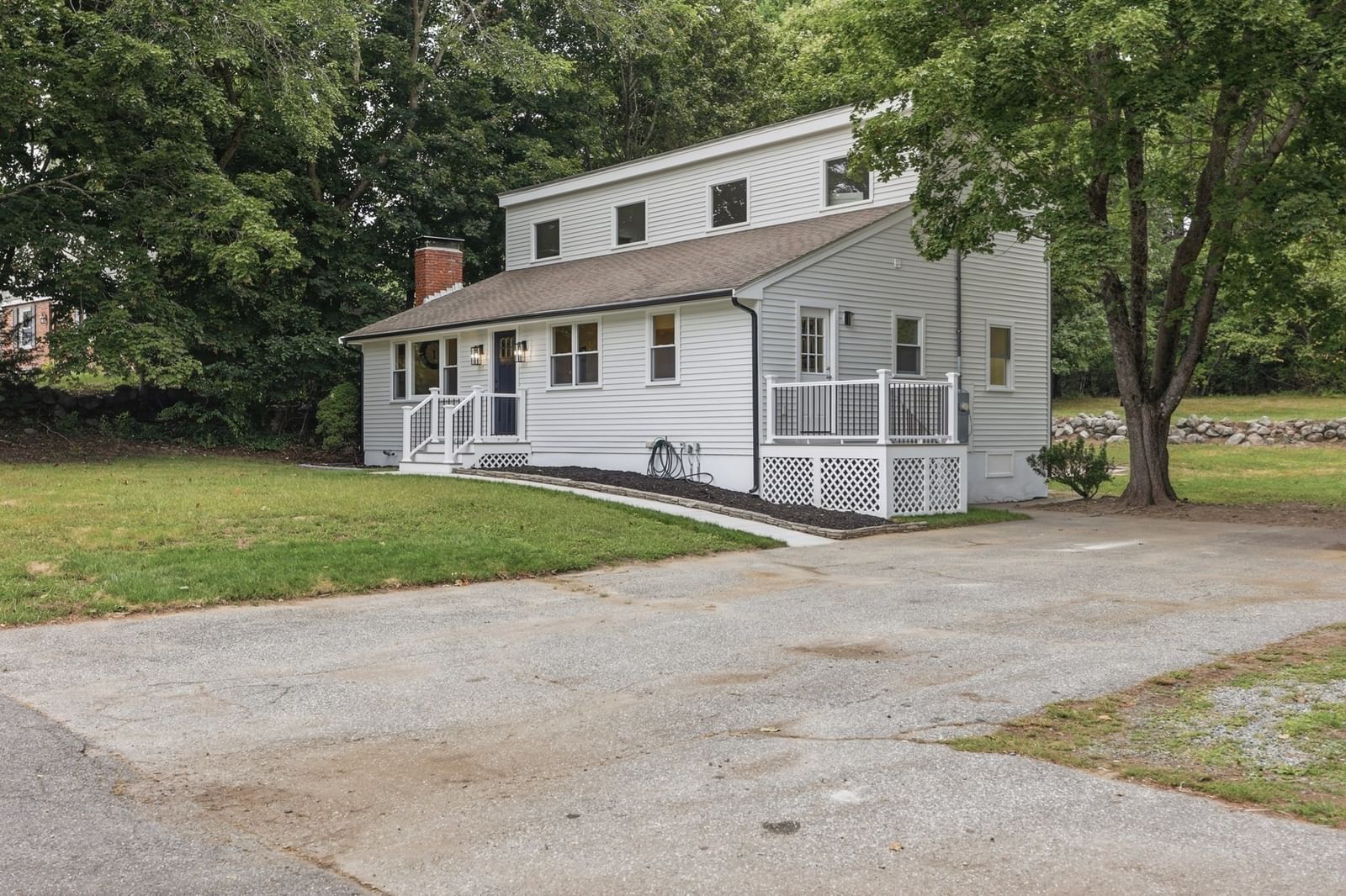 121 Elm St North Reading — Photo 33 of 34