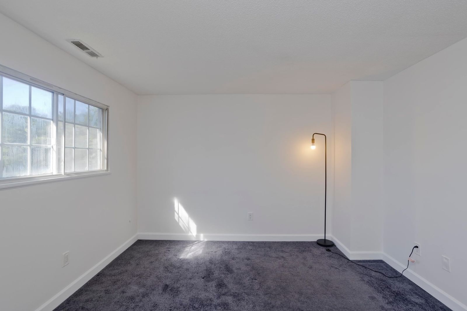 212 Blisswood Village Dr #212 Ludlow — Photo 15 of 25