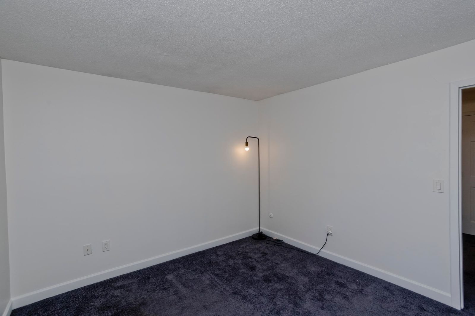 212 Blisswood Village Dr #212 Ludlow — Photo 18 of 25
