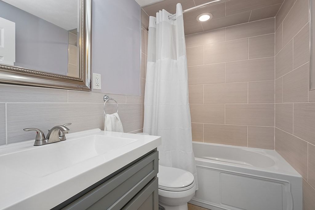 31 Acorn Dr #31 Randolph — Photo 16 of 33