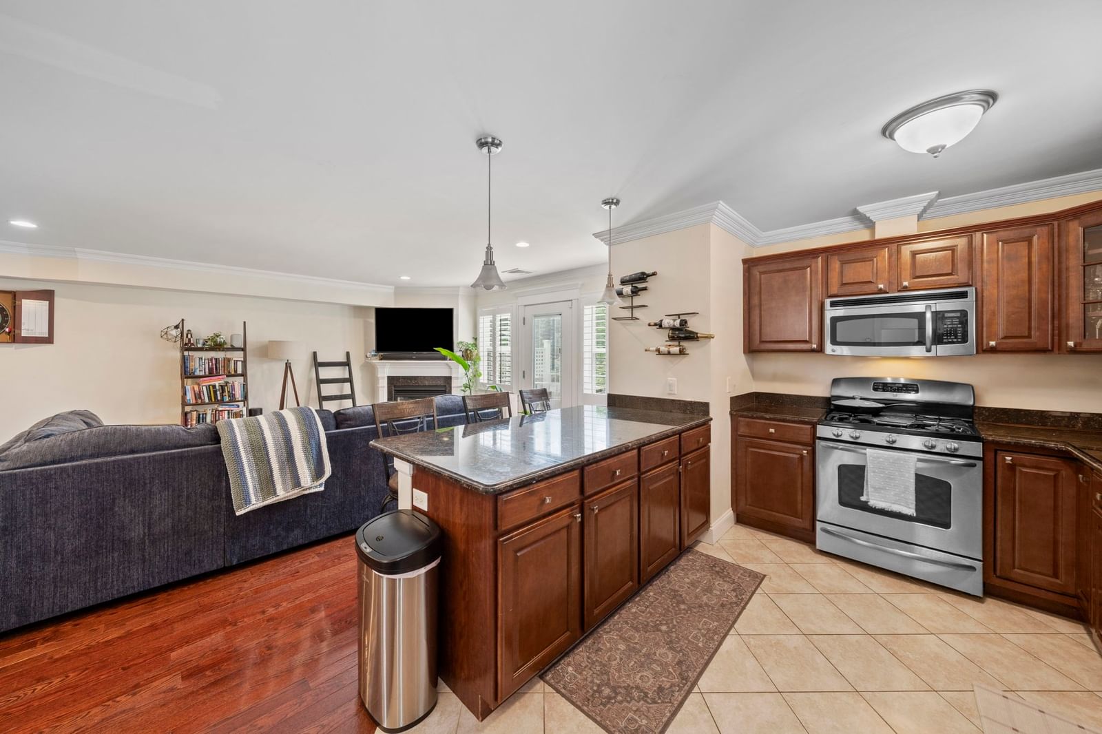 580 Quarry St #9 Quincy — Photo 4 of 22