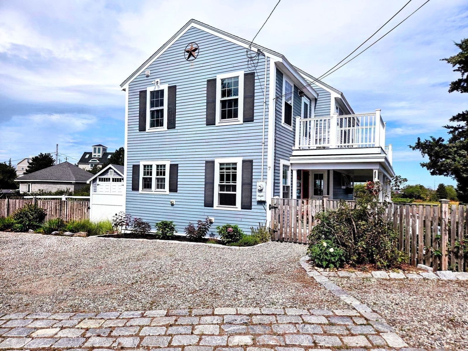 Listing Image 17