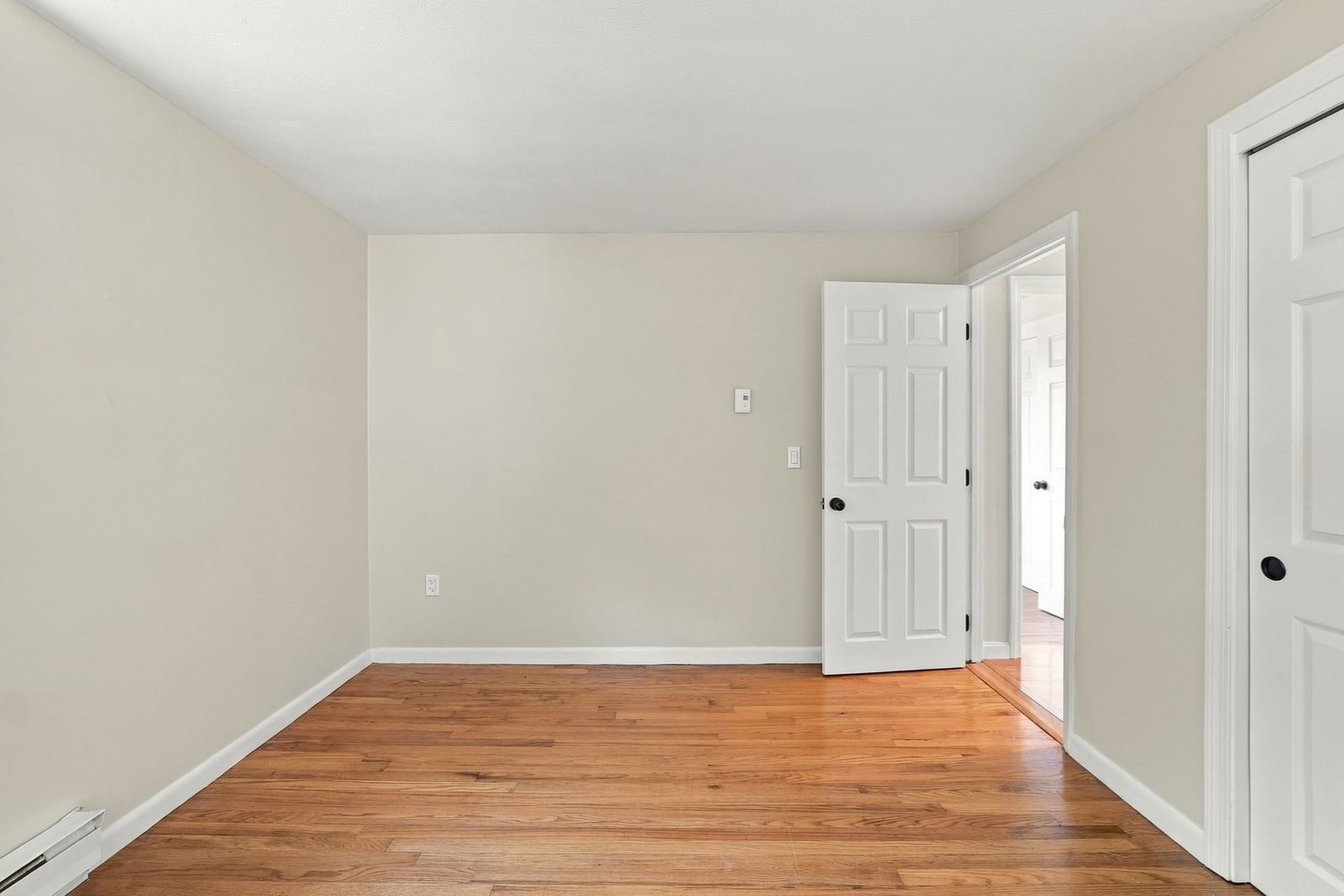 146 Walnut St Shrewsbury — Photo 26 of 27