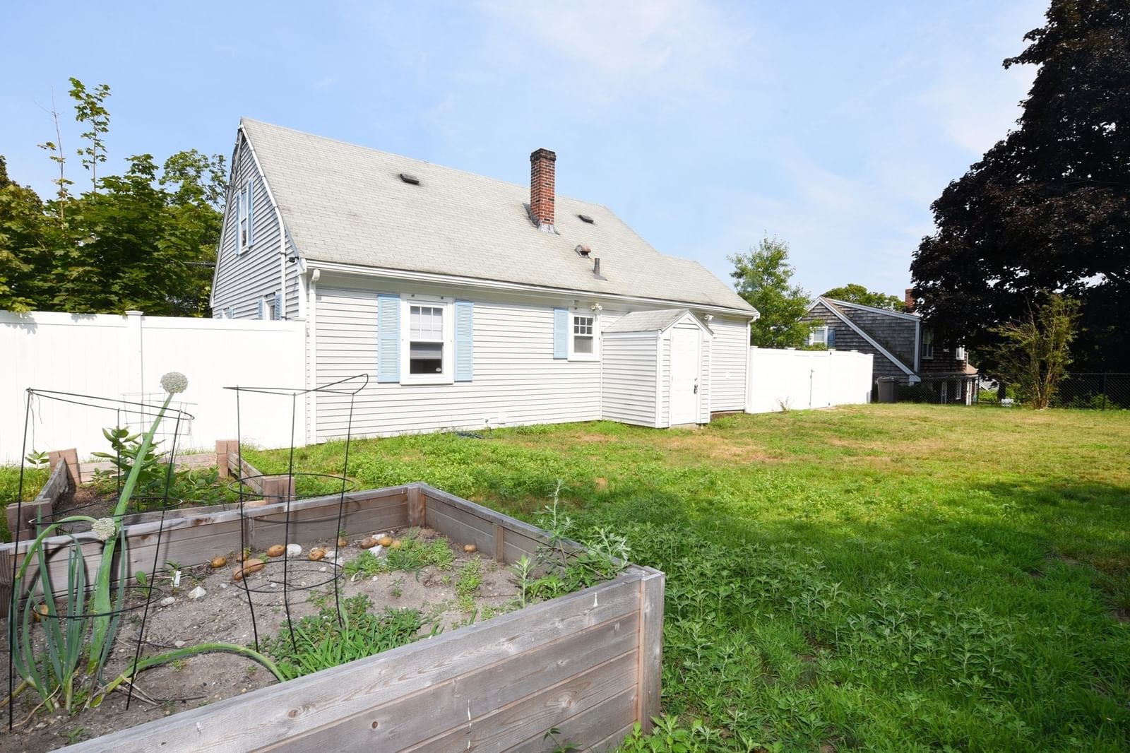 18 Gould Rd Plymouth — Photo 4 of 41