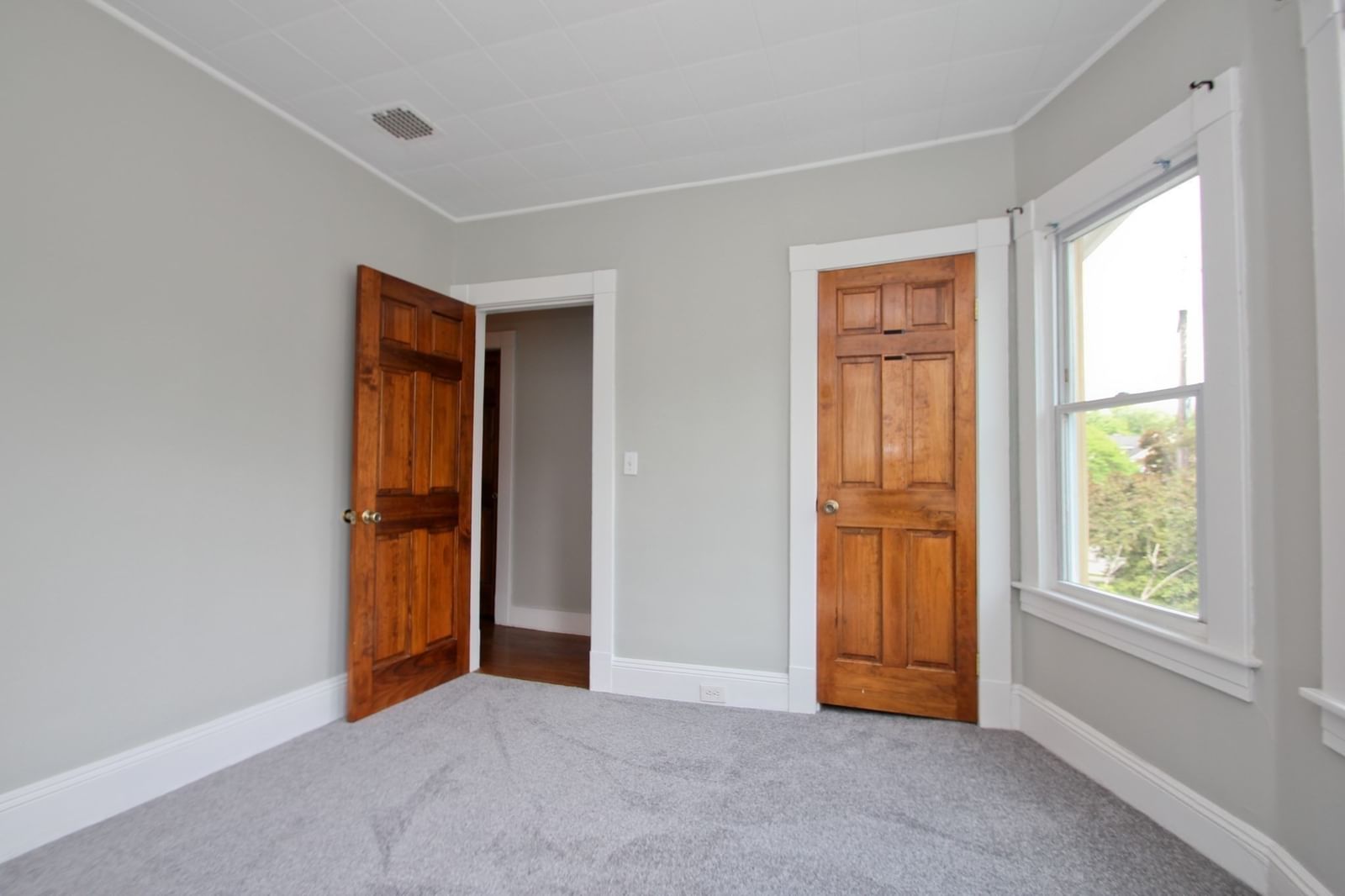 38 Virginia Street Springfield — Photo 18 of 42
