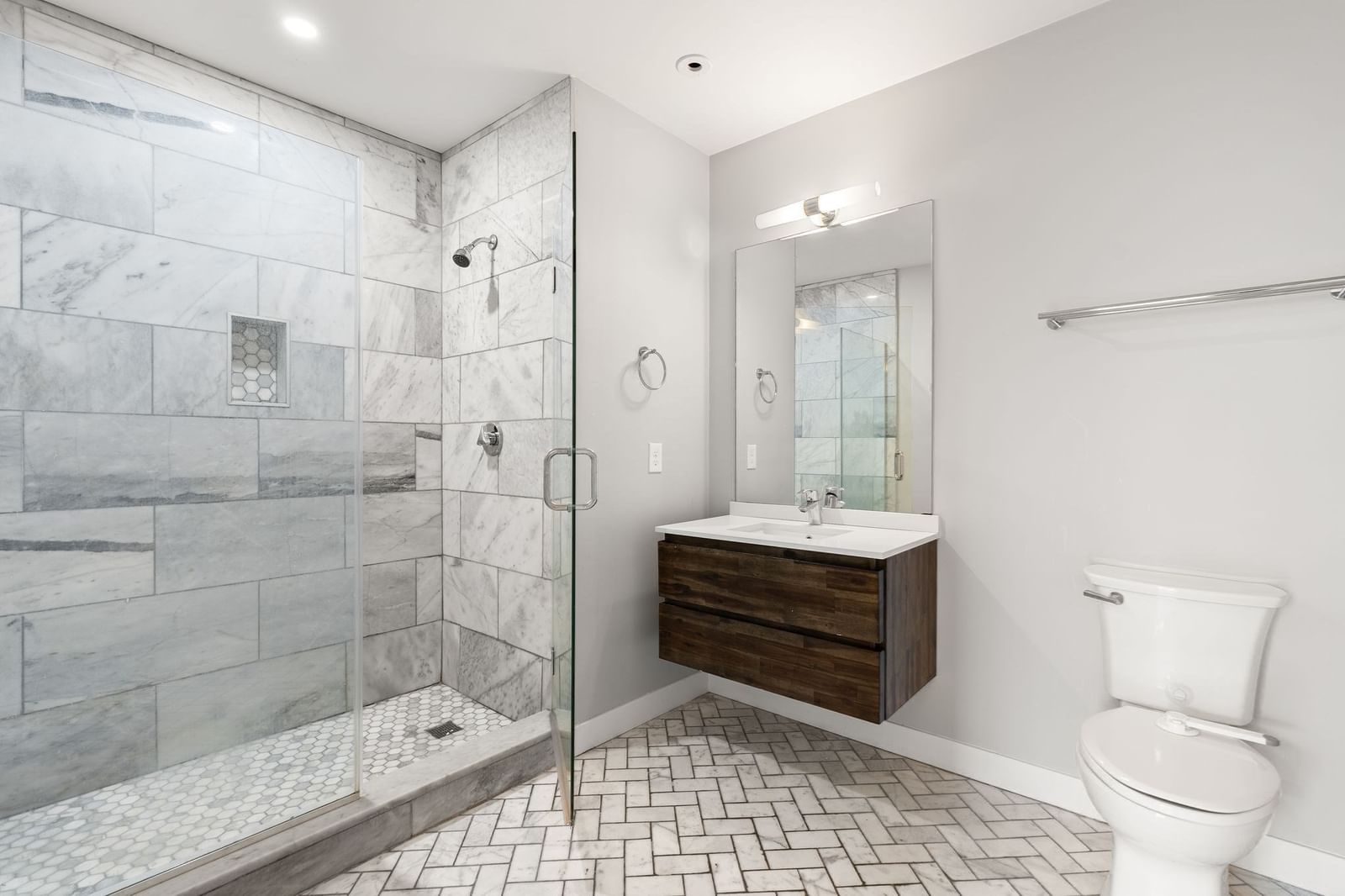 10-16 Everett St #402 Boston — Photo 23 of 39