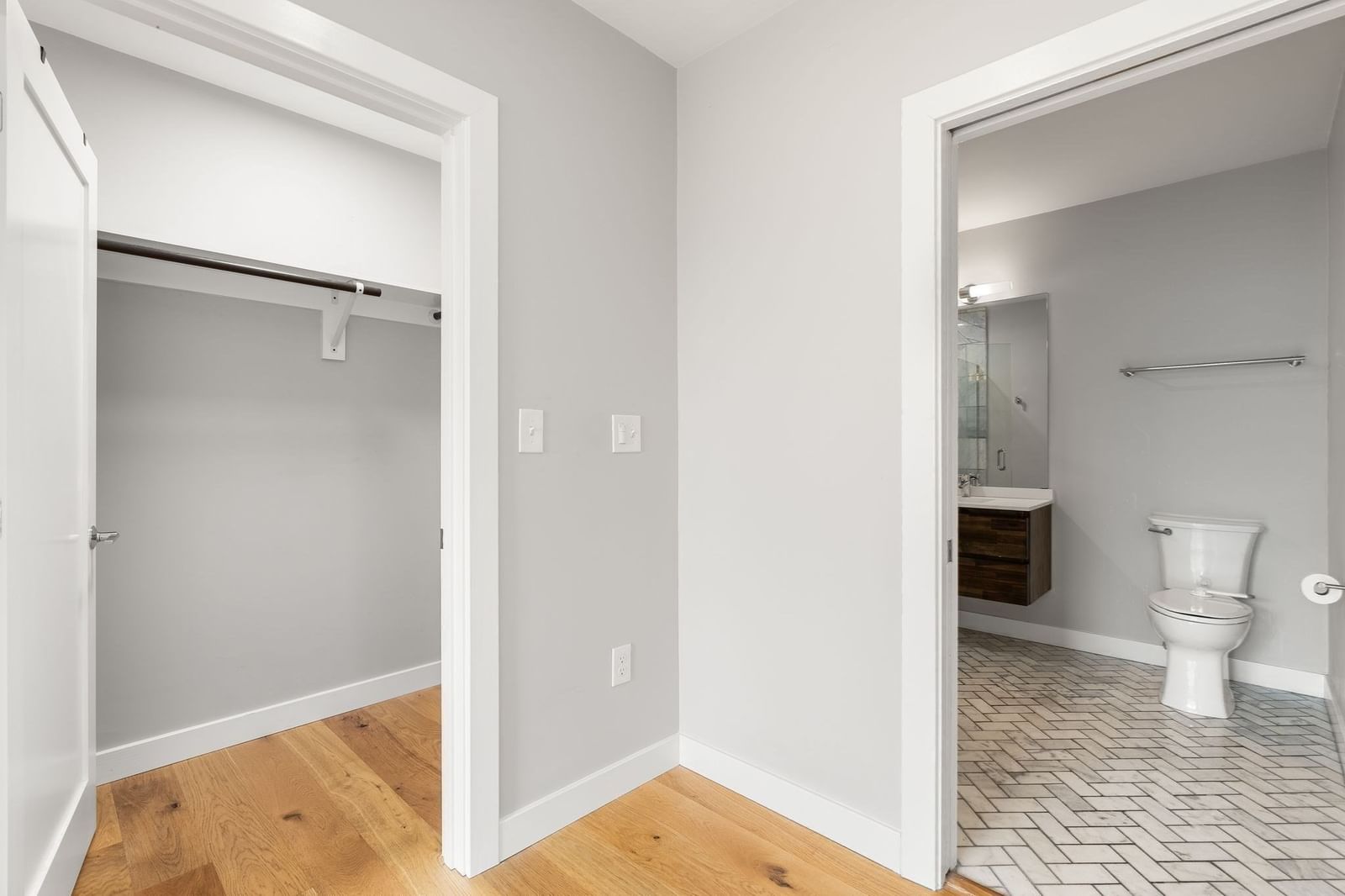 10-16 Everett St #402 Boston — Photo 24 of 39