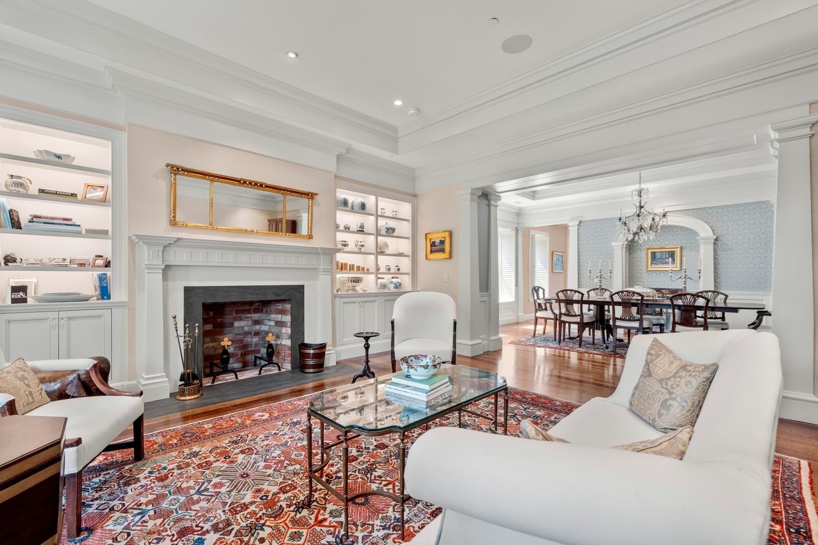 128 Beacon St #H Boston — Photo 4 of 23