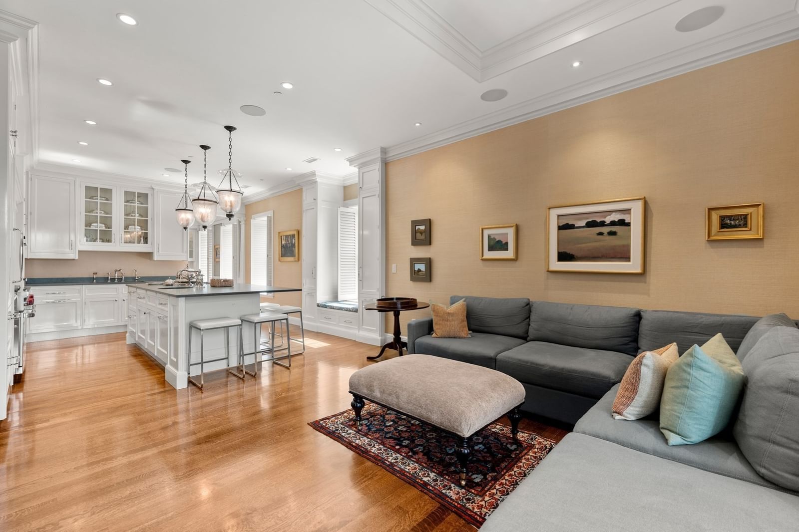 128 Beacon St #H Boston — Photo 9 of 23