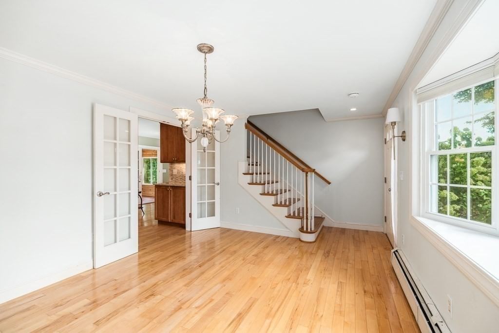 10 Donegal Circle Danvers — Photo 10 of 29
