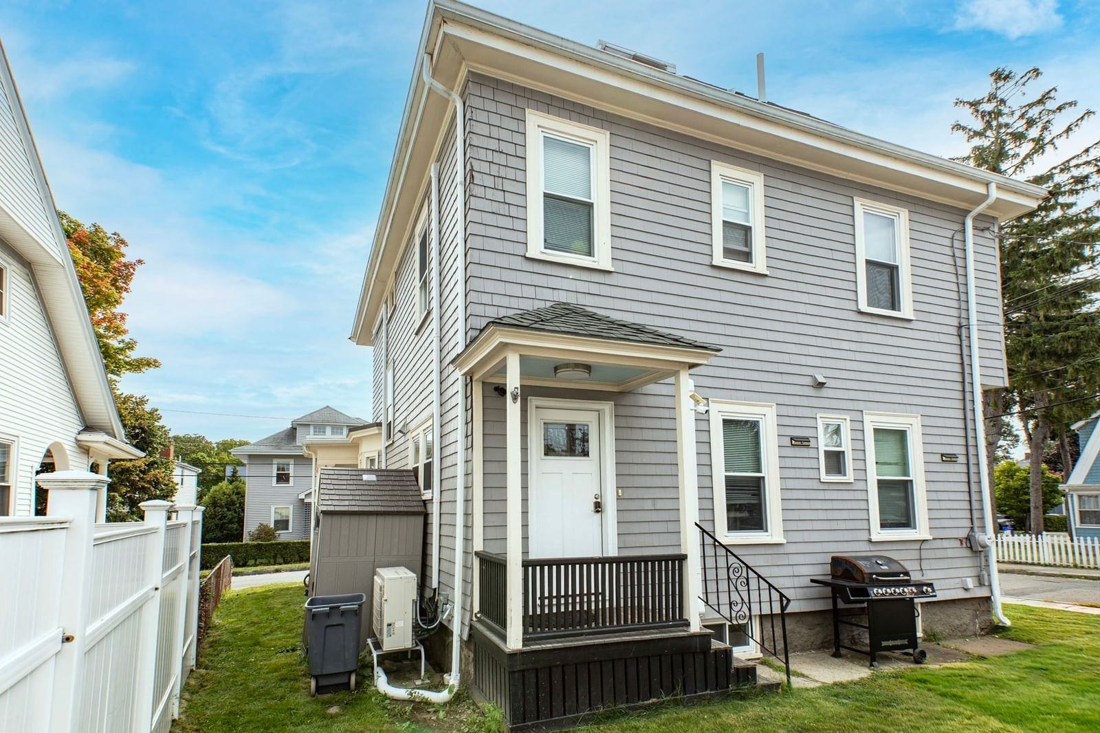 38 Davis St Quincy — Photo 3 of 35