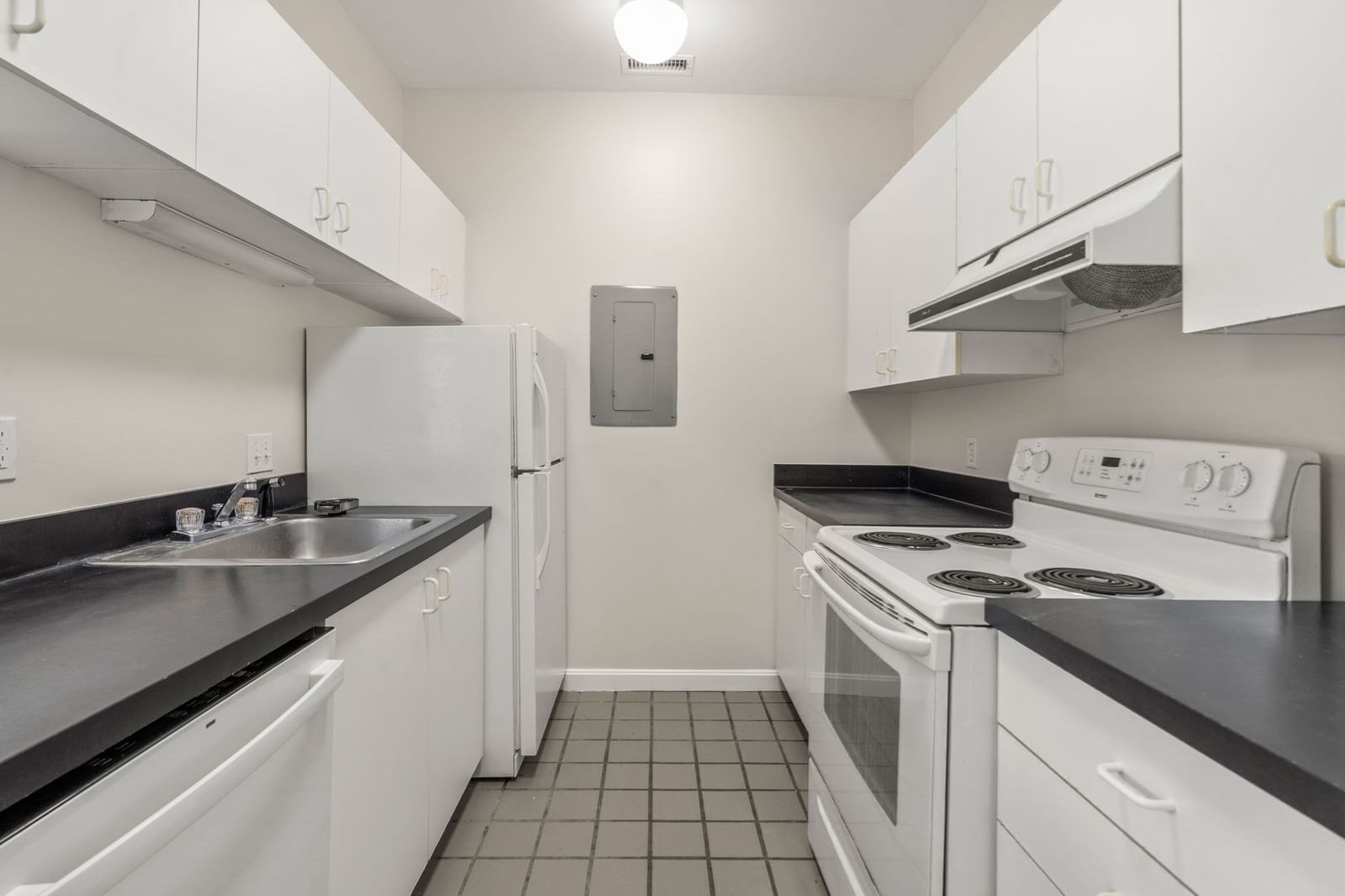 218 Thorndike St #208B Cambridge — Photo 5 of 14