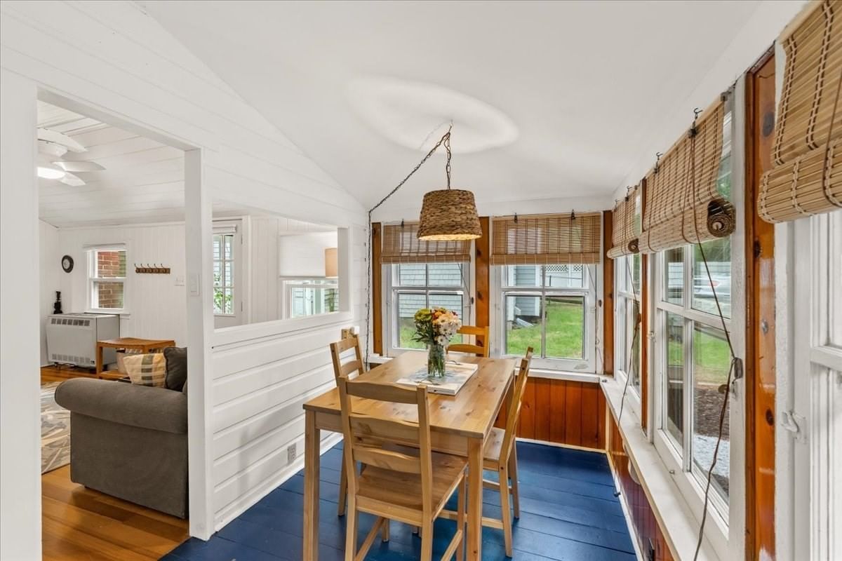 207 Bartlett Rd Plymouth — Photo 18 of 36
