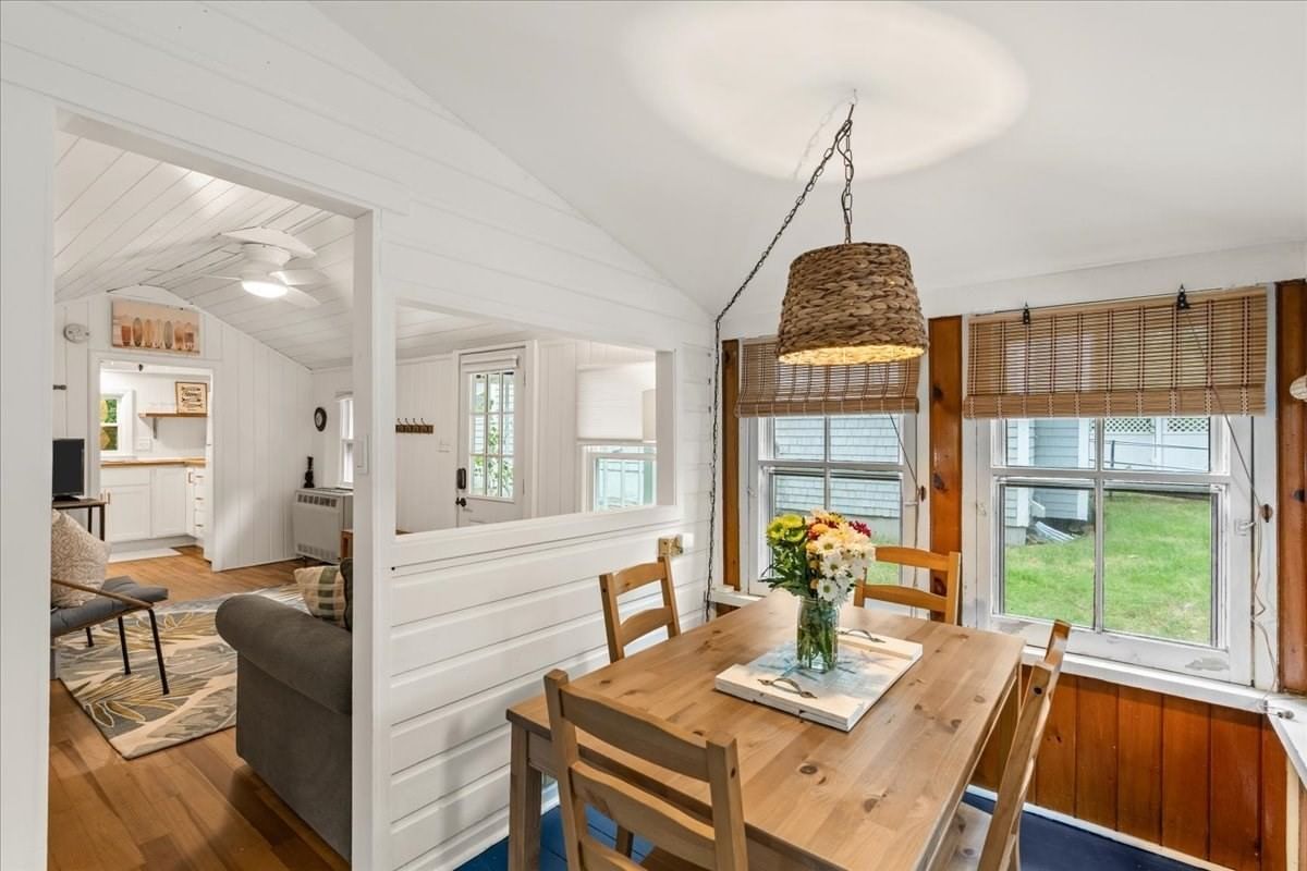 207 Bartlett Rd Plymouth — Photo 19 of 36