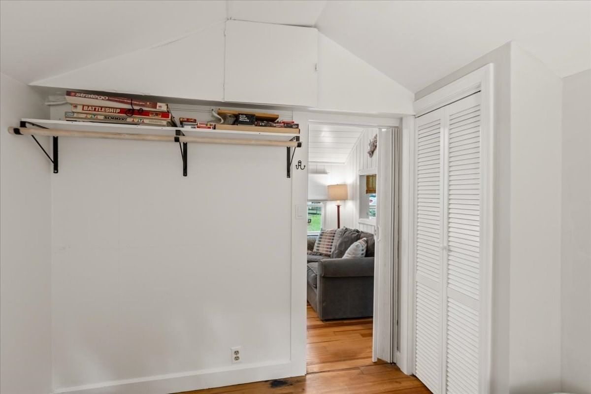 207 Bartlett Rd Plymouth — Photo 25 of 36