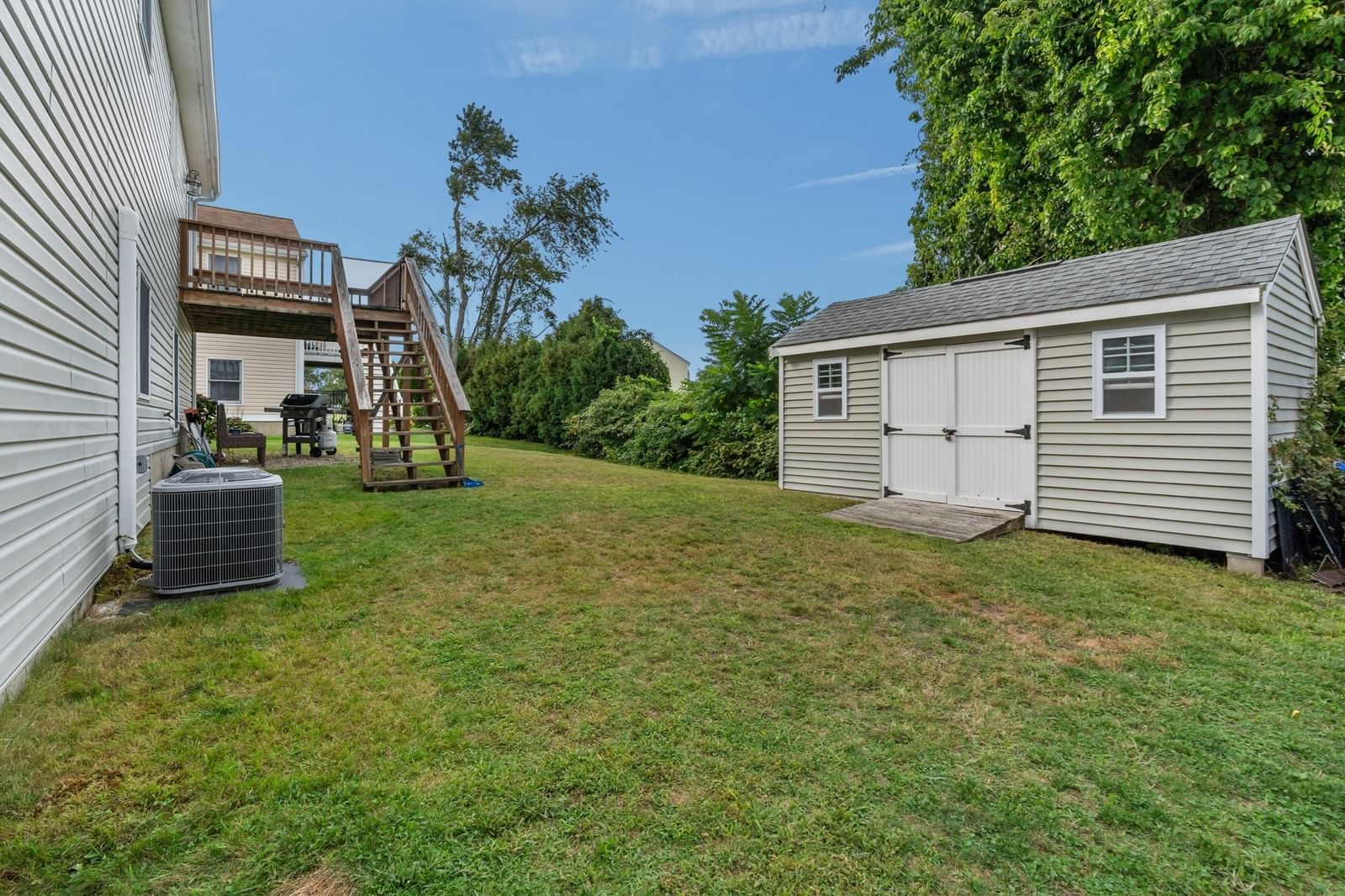 52 Family Dr Fall River — Photo 40 of 42