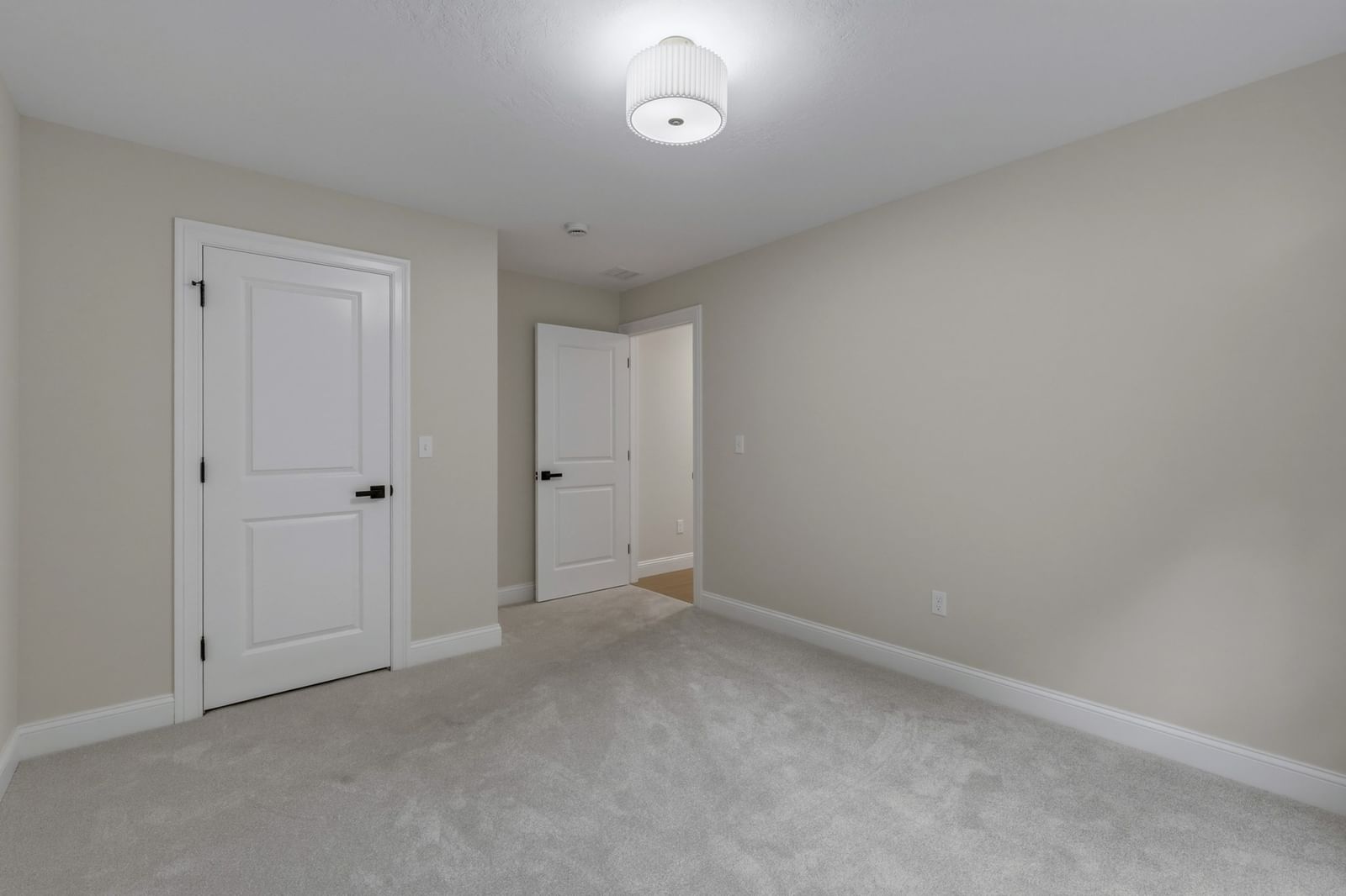 16 Gunn Rd. Ext #B Southampton — Photo 24 of 34