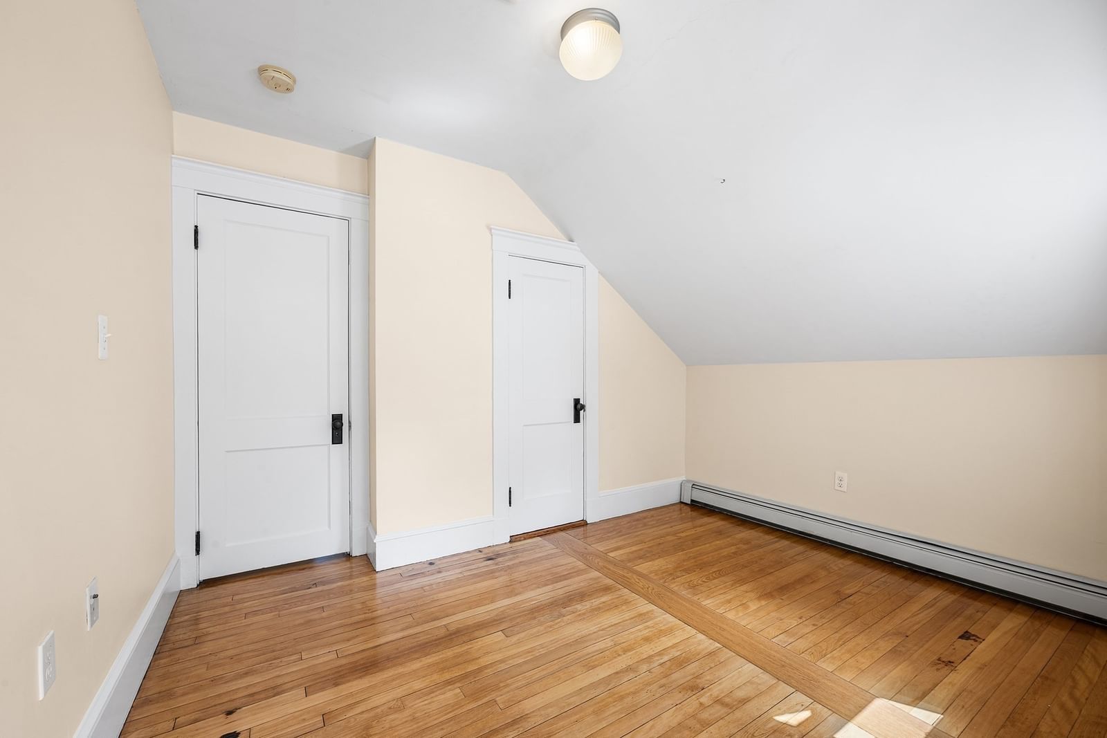 106 Paul Revere Rd Arlington — Photo 25 of 33