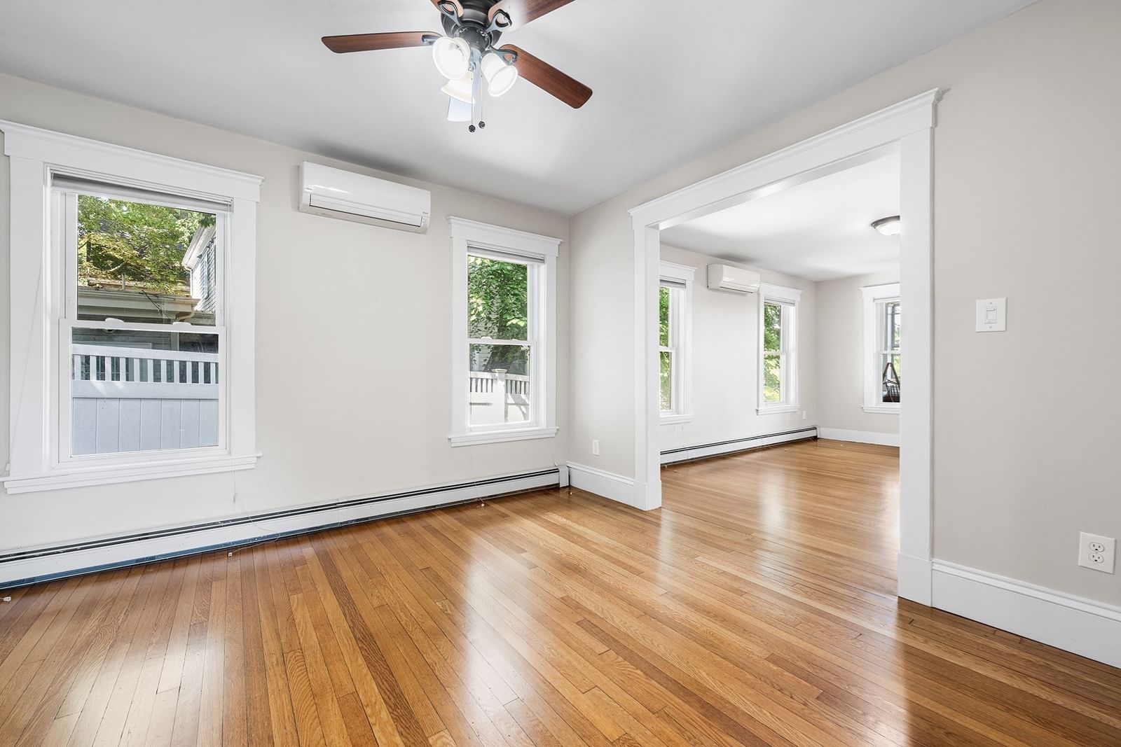106 Paul Revere Rd Arlington — Photo 8 of 33