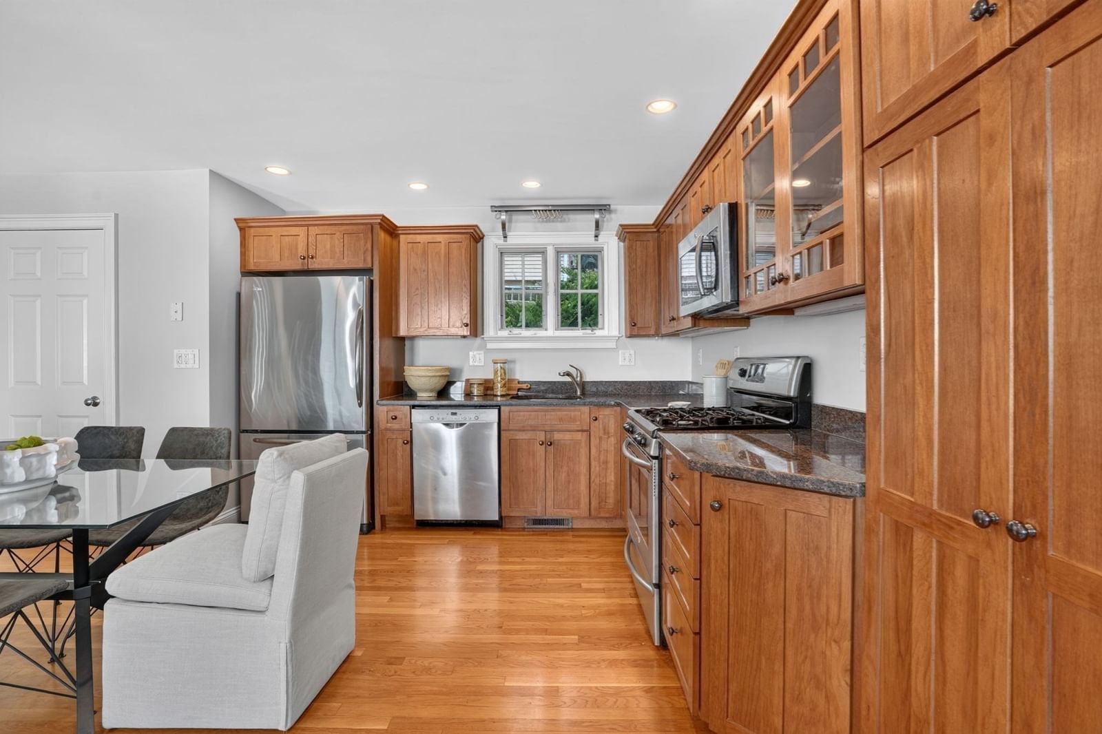 75 Forbes St #75 Boston — Photo 14 of 40