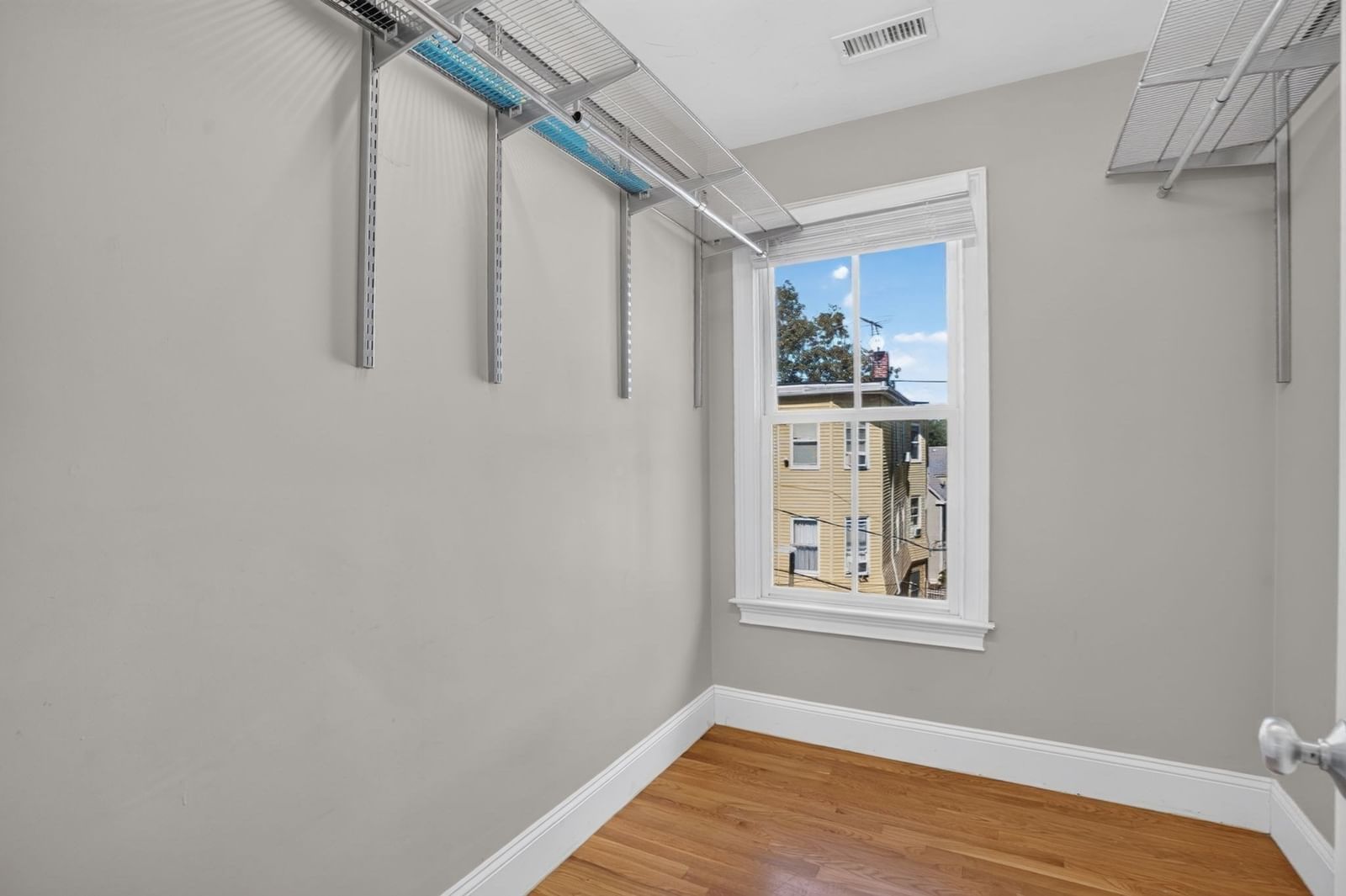 75 Forbes St #75 Boston — Photo 27 of 40