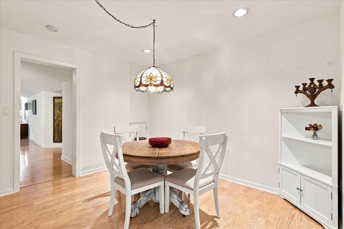 989 East St #303 Dedham — Photo 19 of 42