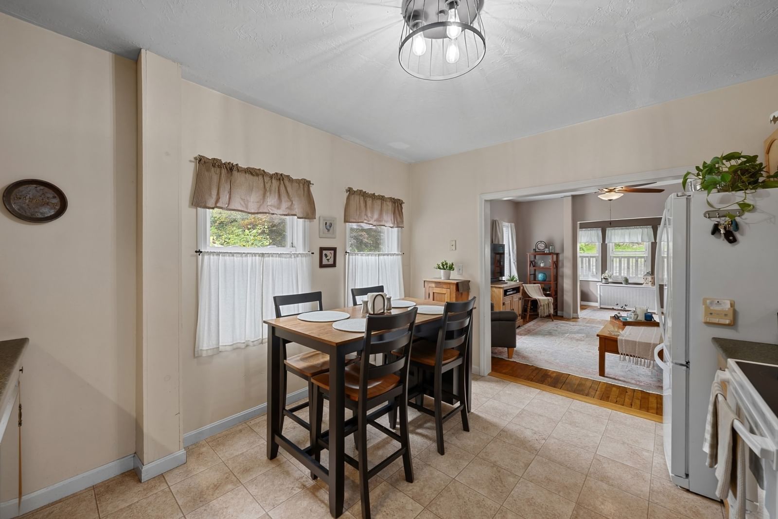 46 Chester Street Worcester — Photo 13 of 31