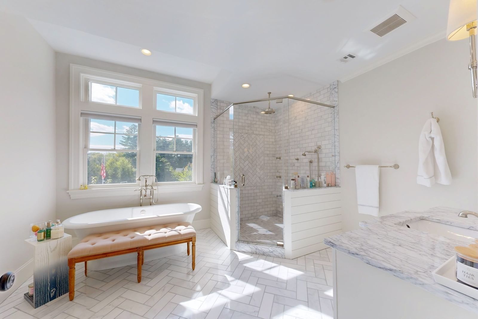370 Grove St Needham — Photo 18 of 40