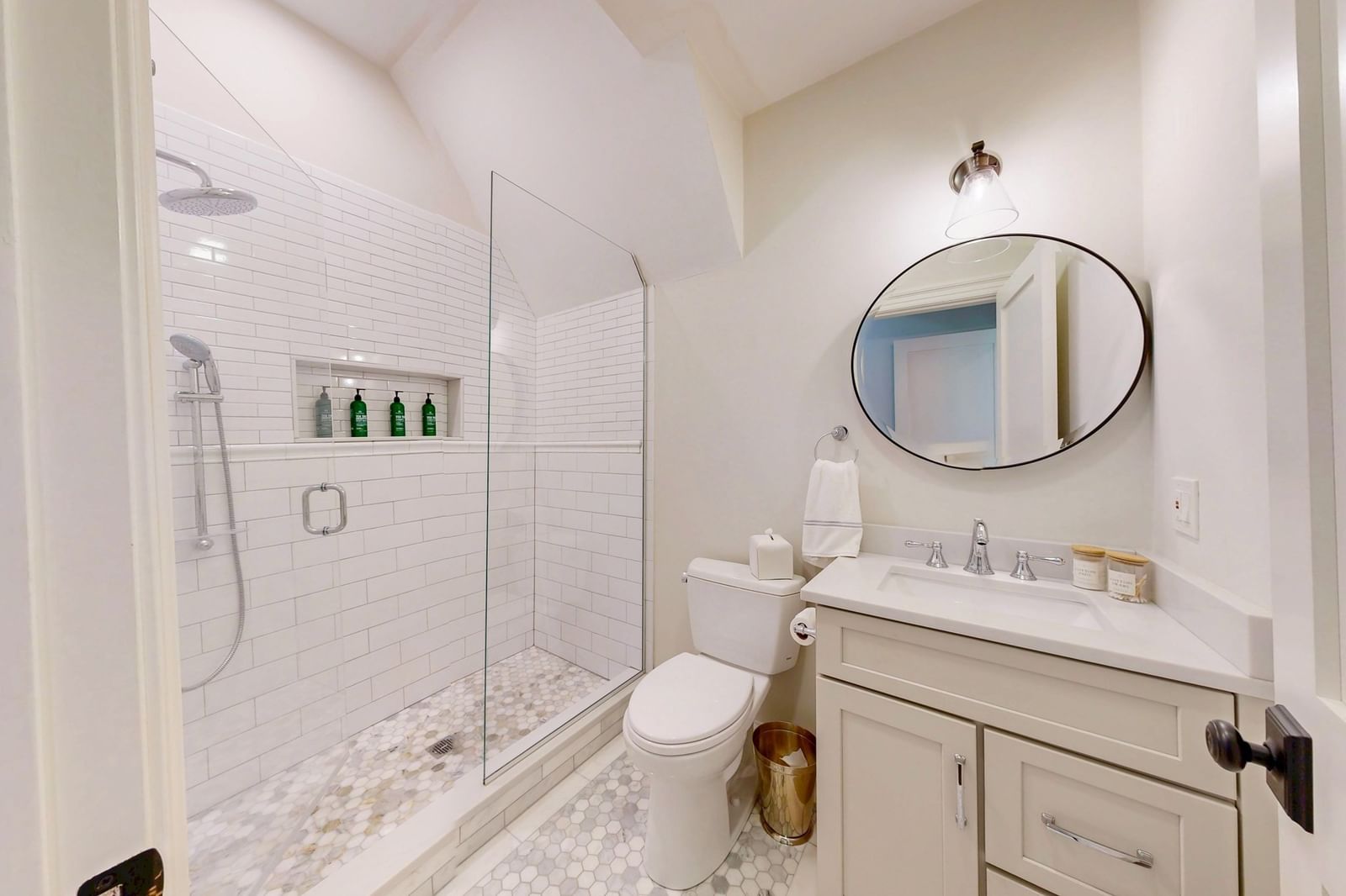 370 Grove St Needham — Photo 33 of 40