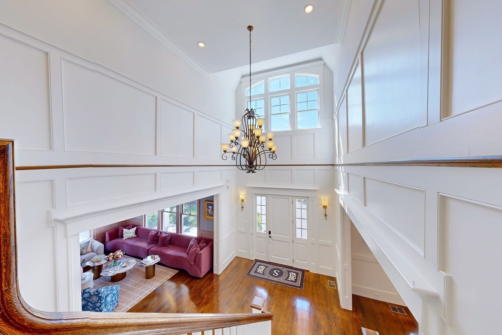 370 Grove St Needham — Photo 4 of 40